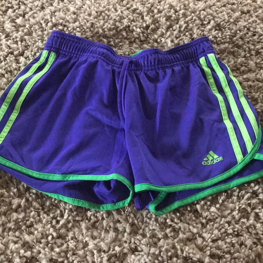 Athletic shorts